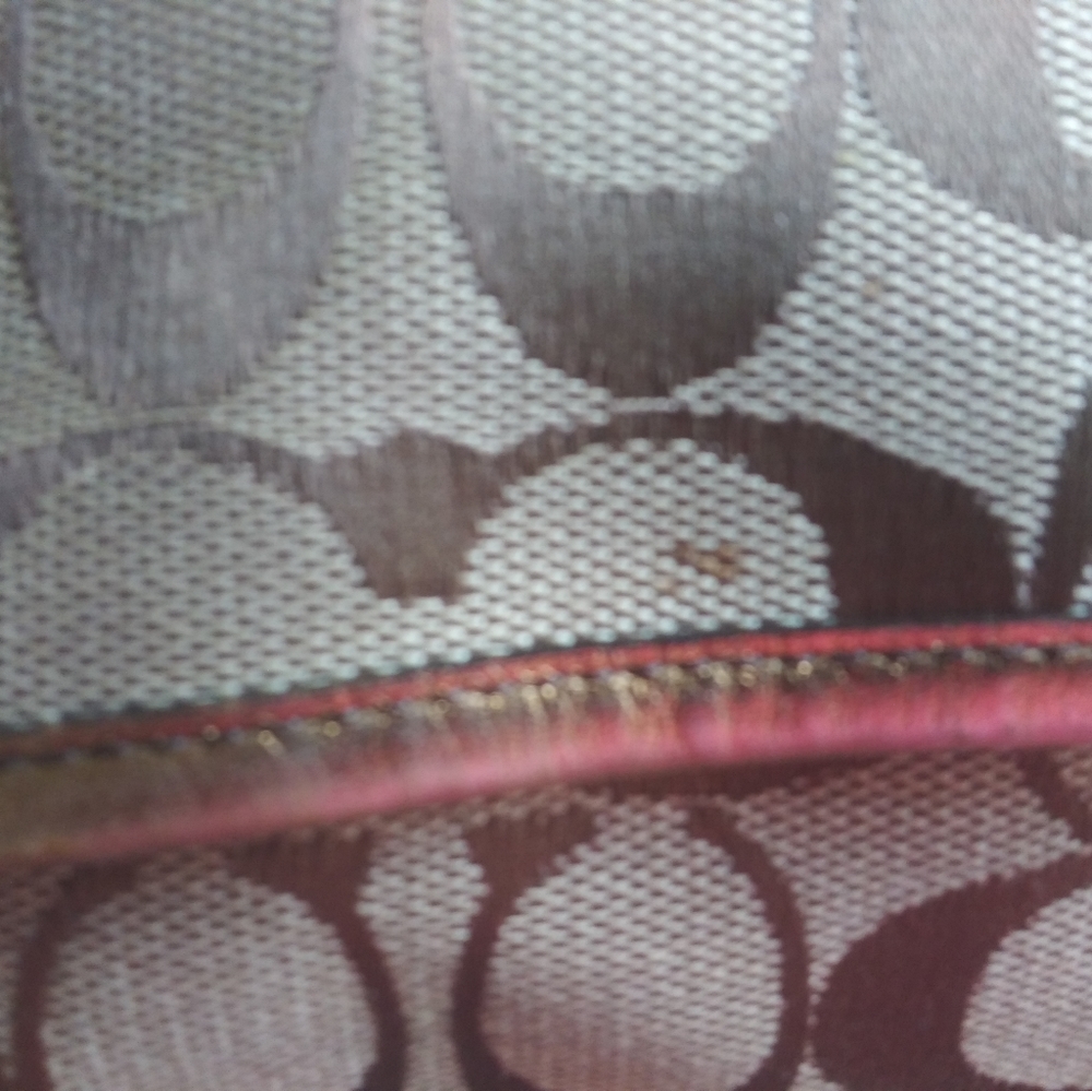 🛍️ Coach limited edition signature print shoulder bag - Picture 10 of 15